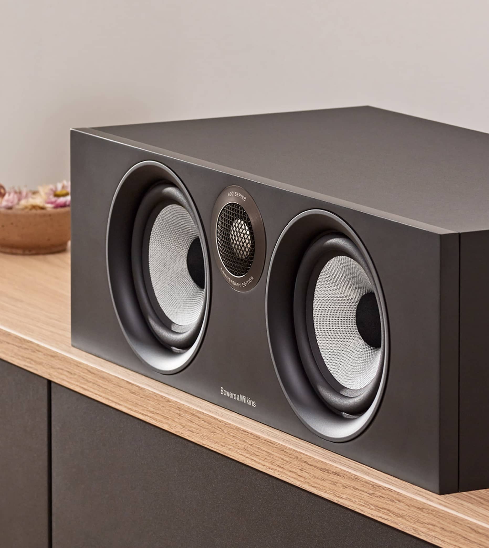 HTM6 S2 Compact Centre Channel Speaker | Bowers & Wilkins